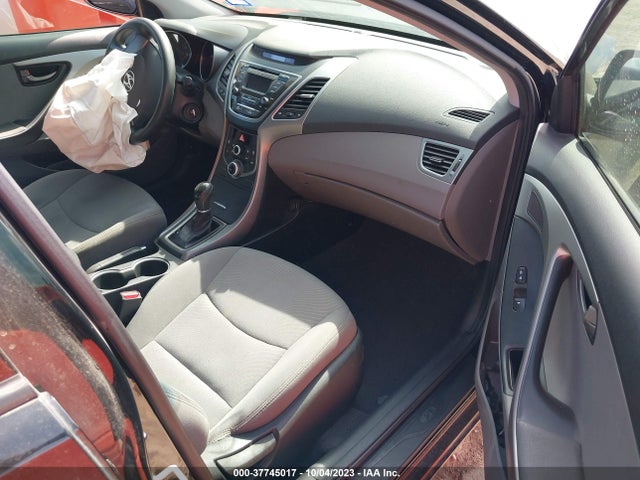 2014 HYUNDAI ELANTRA SE VIN: 5NPDH4AE1EH541659