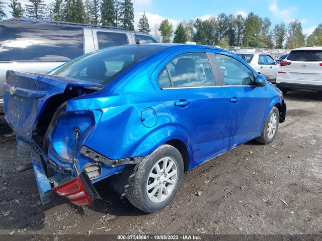 Chevrolet SONIC LT 2017 1G1JD5SB7H4170308 Image 4