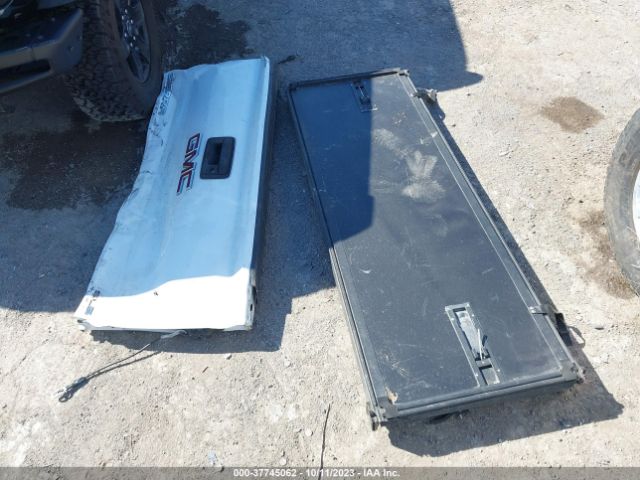 3GTU2MEH1GG199938 GMC Sierra 1500 Sle