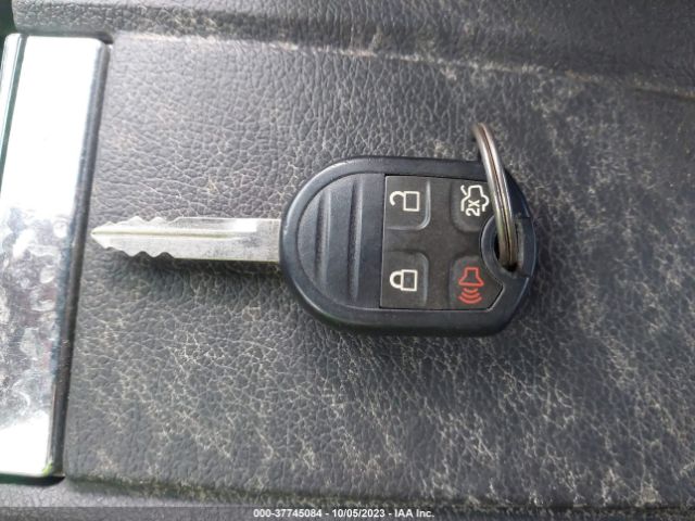 1ZVBP8AM1E5275324 Ford Mustang V6