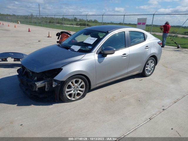 3MYDLBZV1GY105523 Scion IA