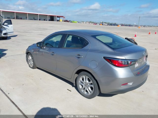 3MYDLBZV1GY105523 Scion IA