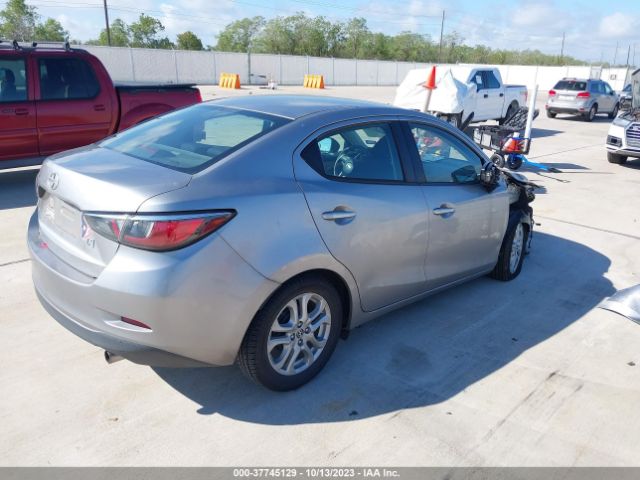 3MYDLBZV1GY105523 Scion IA