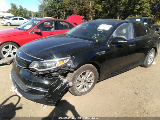 KIA Optima Lx 2018 5XXGT4L33JG223720 Image 2
