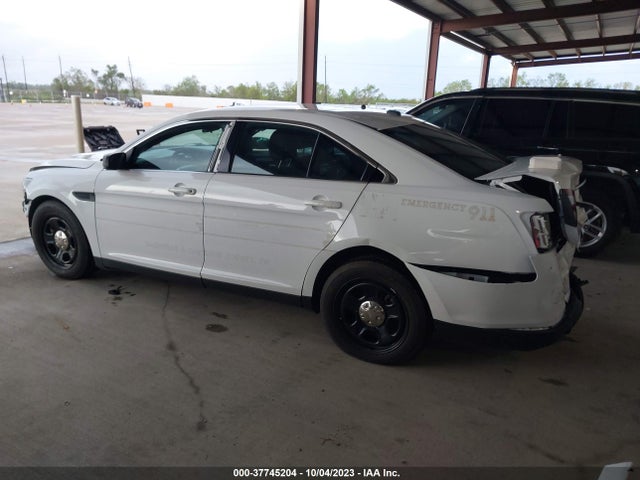 Ford POLICE INTERCEPTOR SEDAN 2018 1FAHP2L89JG143653 Image 15