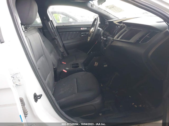 Ford POLICE INTERCEPTOR SEDAN 2018 1FAHP2L89JG143653 Image 5