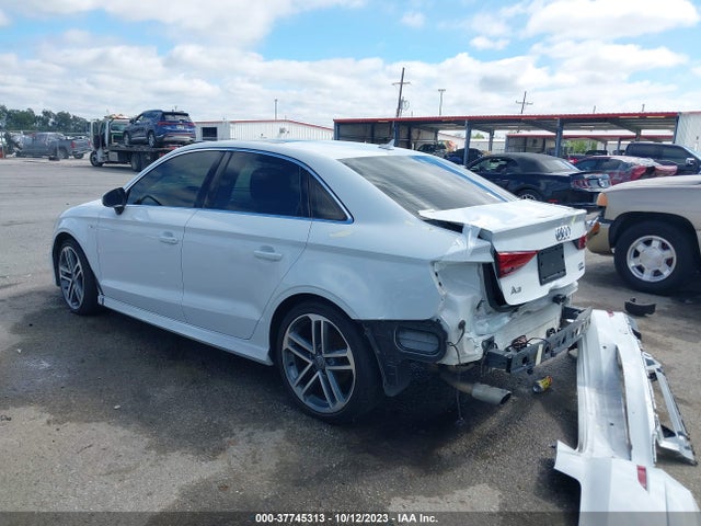 WAUJ8GFF5J1018228 Audi A3 Sedan Premium Plus