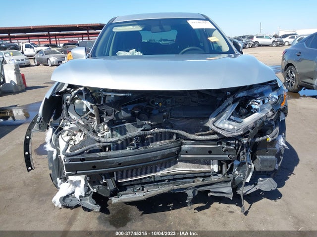 2018 NISSAN ROGUE S VIN: KNMAT2MT5JP622887