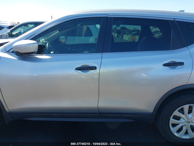 2018 NISSAN ROGUE S VIN: KNMAT2MT5JP622887