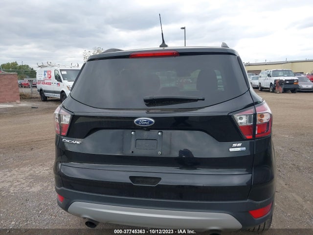 2018 FORD ESCAPE SE VIN: 1FMCU9GD7JUD19223