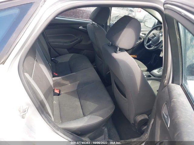 2014 FORD FOCUS SE VIN: 1FADP3F28EL152837
