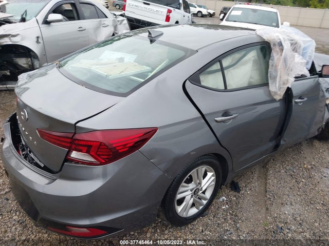 2019 HYUNDAI ELANTRA SEL VIN: 5NPD84LF7KH456102
