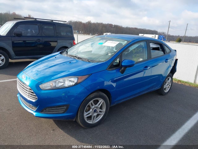 Ford FIESTA SE 2017 3FADP4BJXHM122258 Image 2