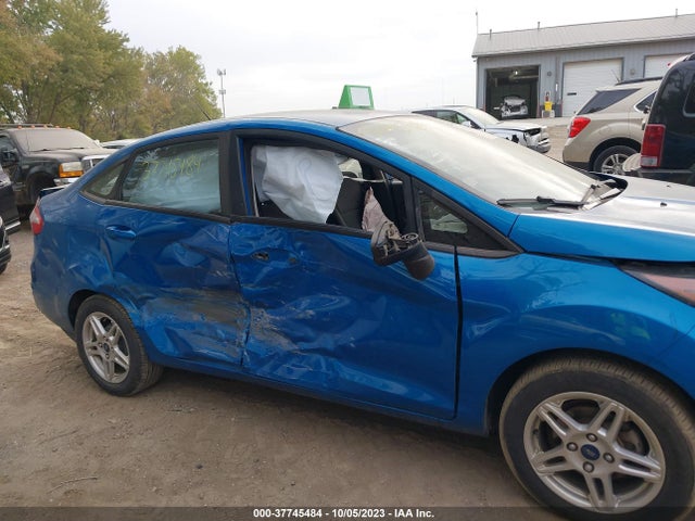 Ford FIESTA SE 2017 3FADP4BJXHM122258 Image 6