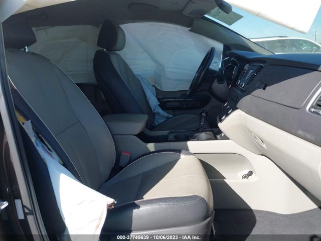 KNDMC5C18G6110845 KIA SEDONA EX