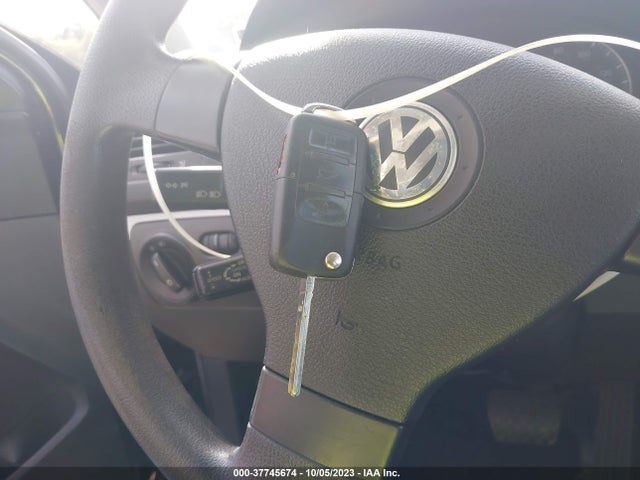 2006 VOLKSWAGEN JETTA SEDAN 1.9L TDI VIN: 3VWST71K56M033894