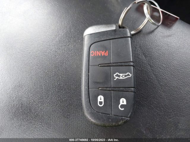 2C3CDZAG0JH181944 Dodge Challenger Sxt Plus