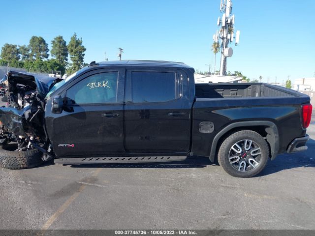 1GTUUEET4NZ624957 GMC Sierra 1500 At4