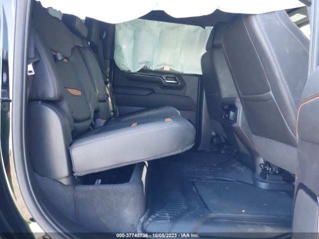 1GTUUEET4NZ624957 GMC Sierra 1500 At4