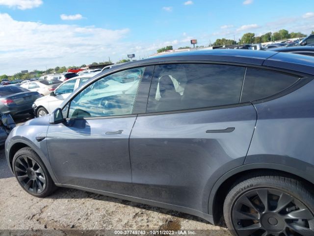 7SAYGDEE3PA043575 Tesla Model Y Long Range