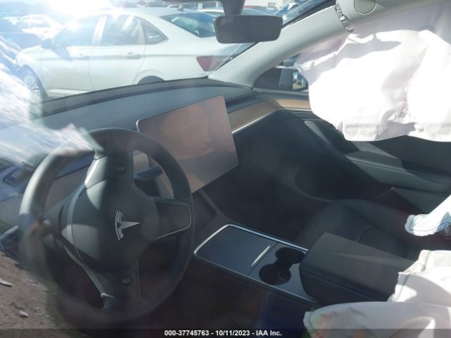 7SAYGDEE3PA043575 Tesla Model Y Long Range