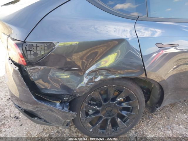 7SAYGDEE3PA043575 Tesla Model Y Long Range