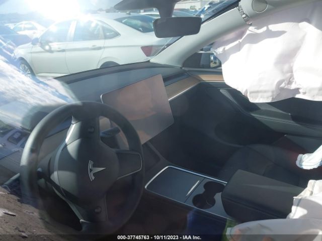 7SAYGDEE3PA043575 Tesla Model Y Long Range