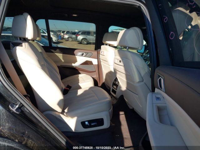 5UXCW2C55K0E74030 BMW X7 Xdrive40i