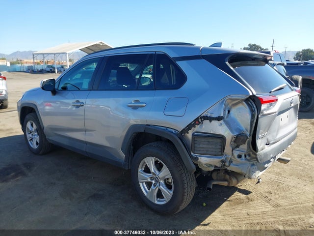2019 TOYOTA RAV4 XLE VIN: 2T3P1RFV9KC017446
