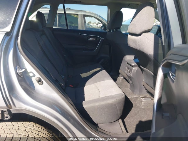 2019 TOYOTA RAV4 XLE VIN: 2T3P1RFV9KC017446
