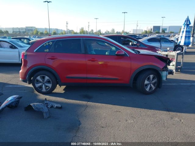KNDCB3LC3J5156908 KIA NIRO LX