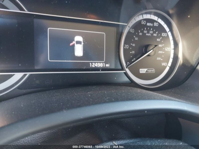 KNDCB3LC3J5156908 KIA NIRO LX