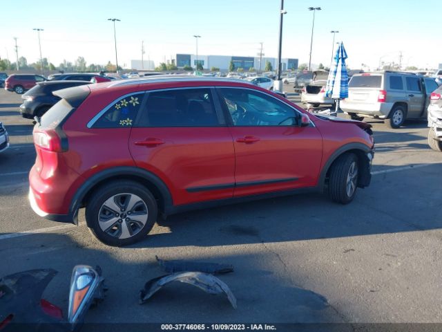 KNDCB3LC3J5156908 KIA NIRO LX