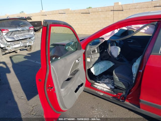 KNDCB3LC3J5156908 KIA NIRO LX