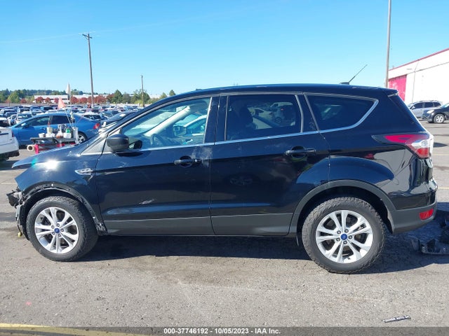 Ford ESCAPE SE 2017 1FMCU9G93HUA51602 Image 15