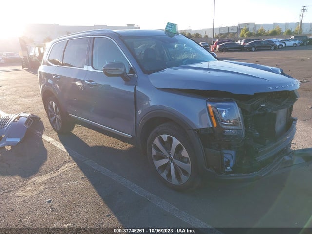 2021 KIA TELLURIDE S VIN: 5XYP64HC6MG191863