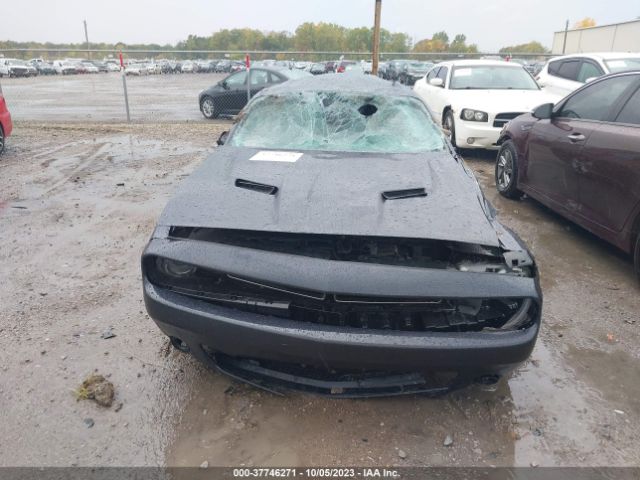 2C3CDZBT5HH656025 Dodge Challenger R/t