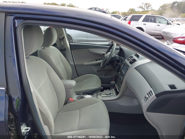 2013 TOYOTA COROLLA LE VIN: 2T1BU4EE0DC982231