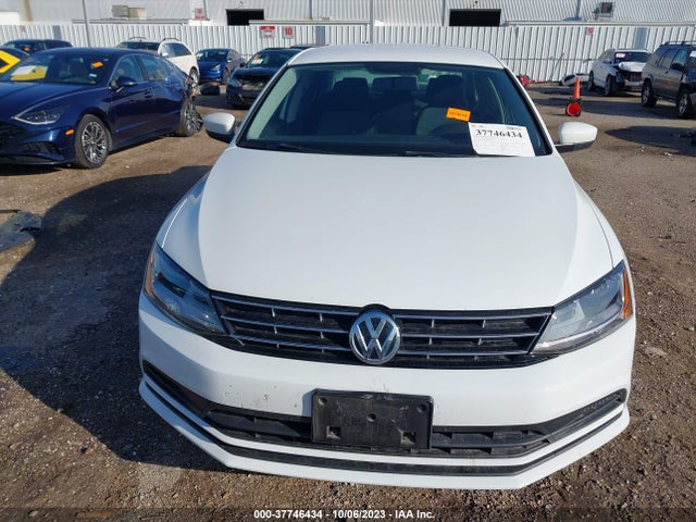 2018 VOLKSWAGEN JETTA 1.4T S VIN: 3VW2B7AJ3JM253036