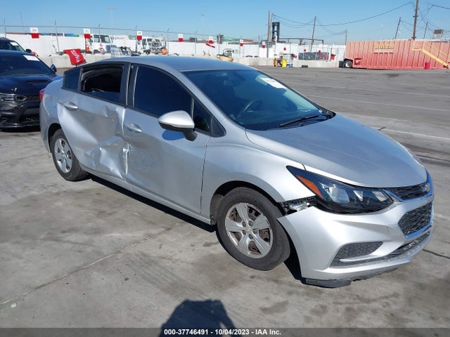 2018 1G1BC5SM6J7161273 main image