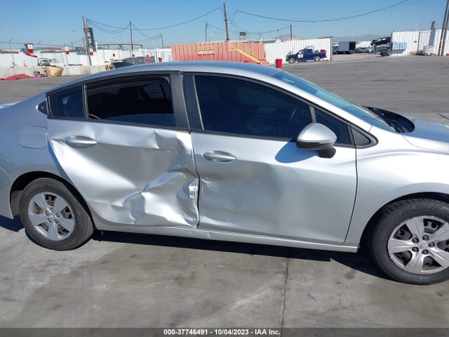 Chevrolet CRUZE LS 2018 1G1BC5SM6J7161273 Image 13