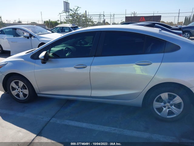 Chevrolet CRUZE LS 2018 1G1BC5SM6J7161273 Image 14