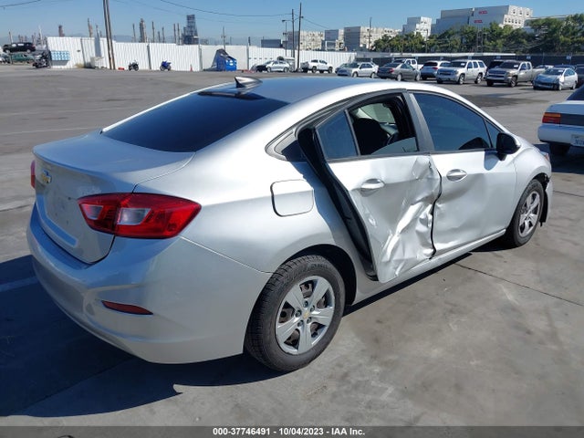 Chevrolet CRUZE LS 2018 1G1BC5SM6J7161273 Image 4