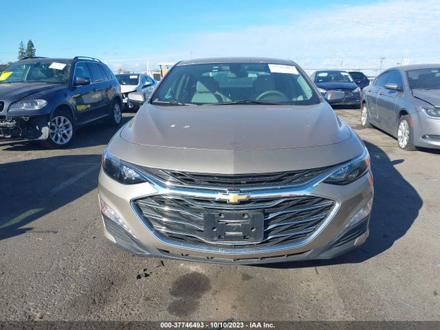 Chevrolet MALIBU LT 2022 1G1ZD5ST9NF120151 Image 4