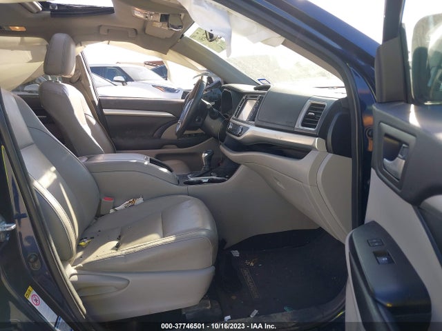 2016 TOYOTA HIGHLANDER XLE VIN: 5TDJKRFH7GS329222
