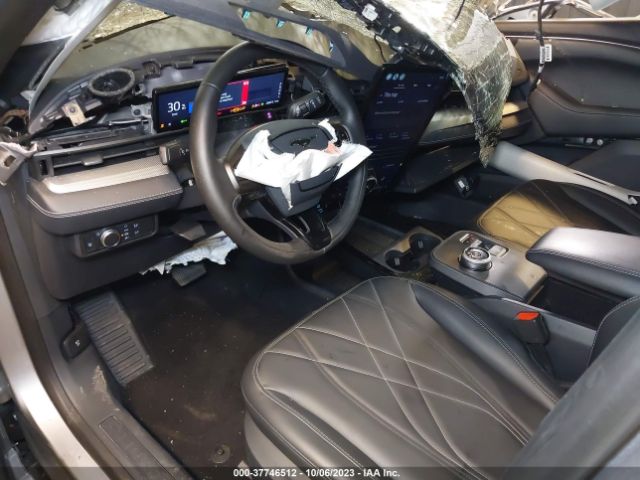 3FMTK1SS2MMA41305 Ford Mustang Mach-e Select