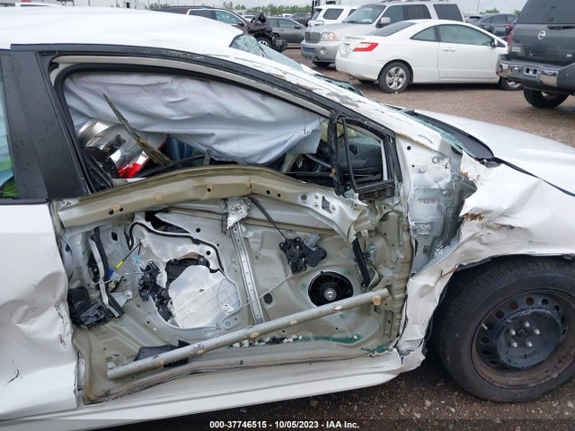 Toyota COROLLA LE 2021 5YFEPMAE9MP258175 Image 10