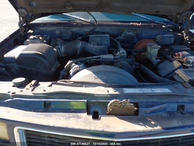 1996 GMC SUBURBAN K1500 VIN: 3GKFK16R3TG504935