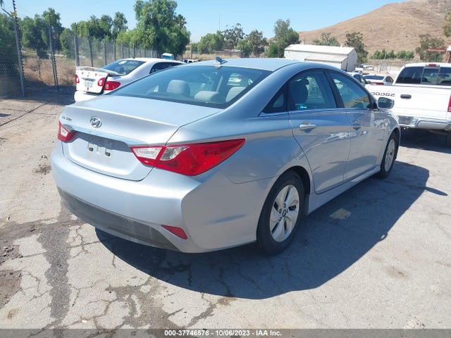 Hyundai Sonata 2014 5NPEB4AC6EH816379 Image 16