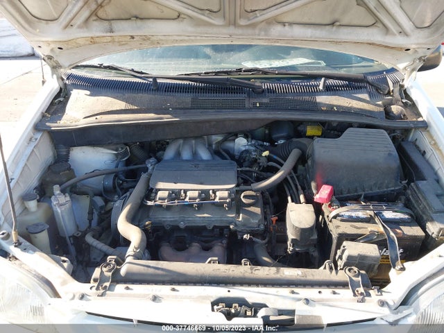 1999 TOYOTA SIENNA LE/XLE VIN: 4T3ZF13C3XU095306